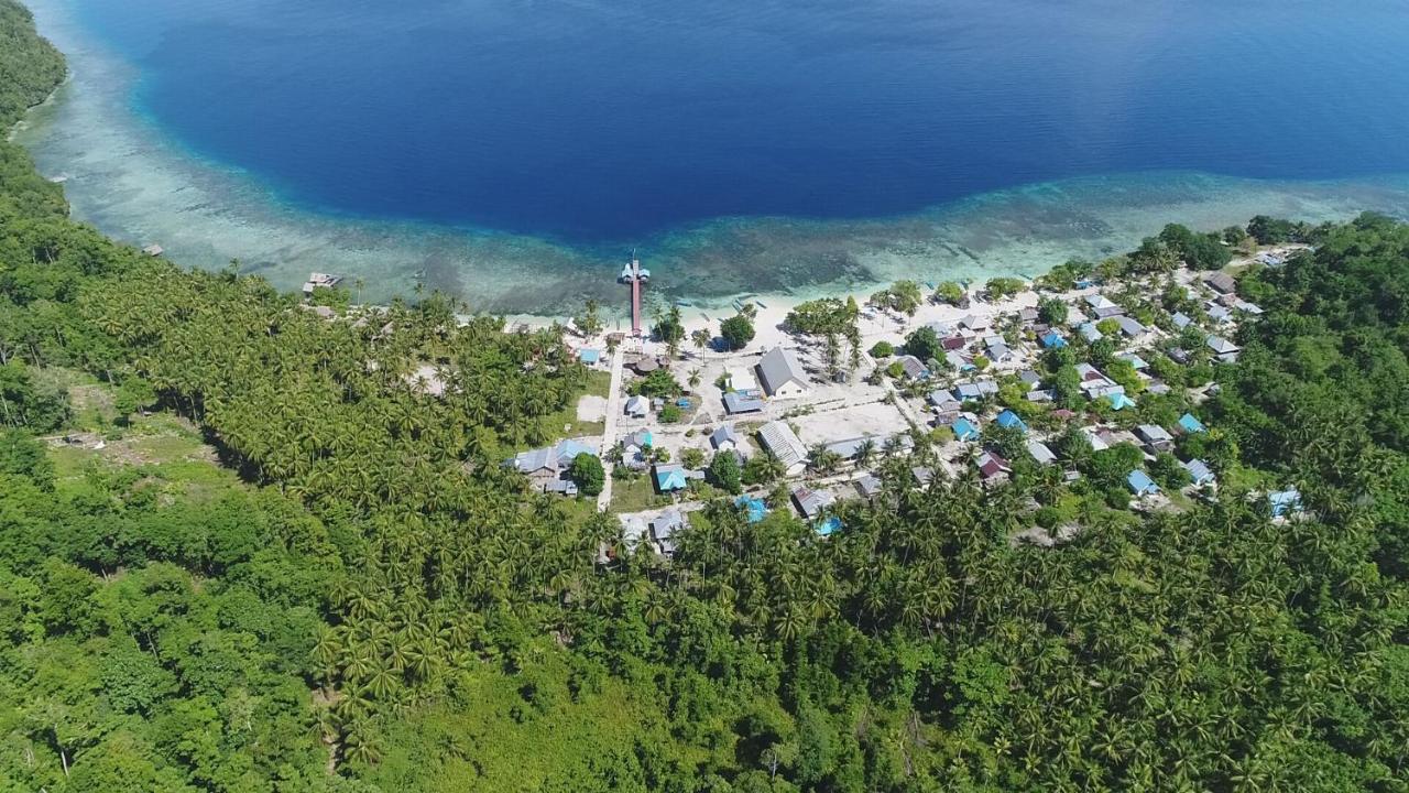 Erens Guest House Waisai Eksteriør bilde